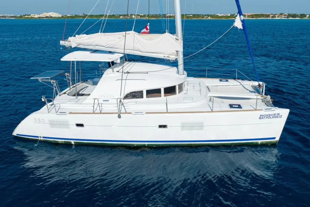 Experience Riviera Maya by Sea: Premium Yacht & Catamaran Rentals