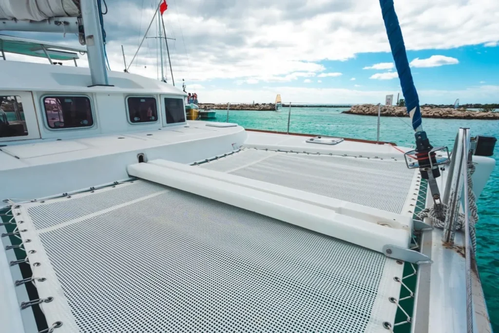 Sailing Paradise: Yacht Rental in Riviera Maya Marine Adventure