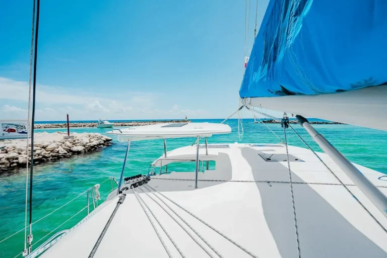 Rent Your Own Paradise Luxury at Sea: Discover Our Catamarans