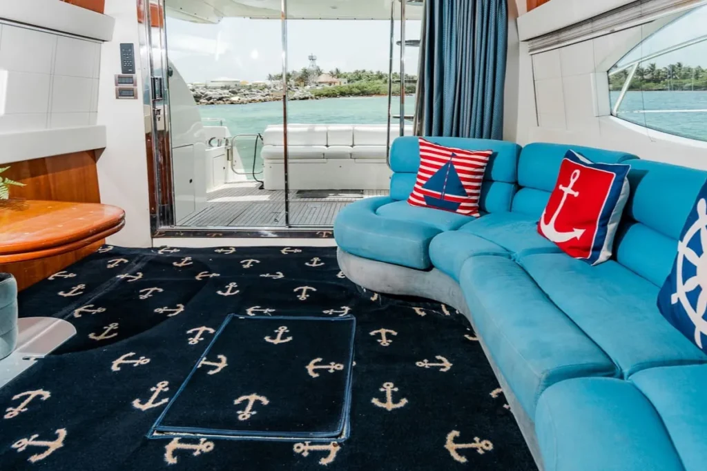 Yacht and Catamaran Rentals in Riviera Maya
