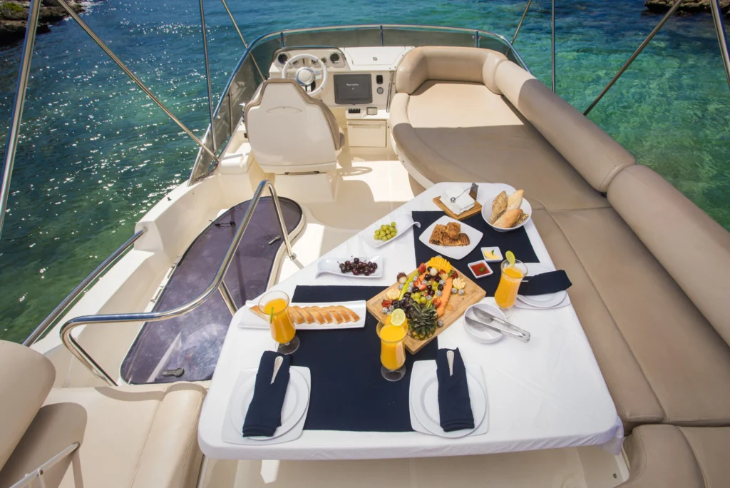 Exclusive Experience: Rent a Luxury Yacht in Riviera Maya