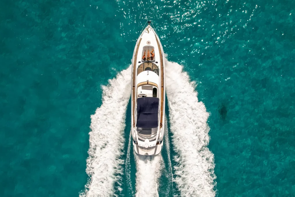 Relax and Enjoy Luxury: Yacht Rental in Riviera Maya